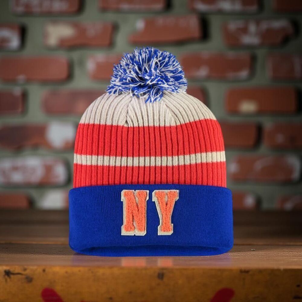 New York Islanders Fanatics True Classics Cuffed Knit Hat with Pom Royal NEW
